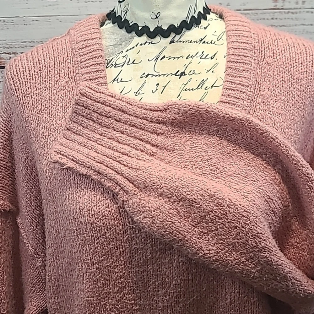 Free People v neck shaggy knit sweater